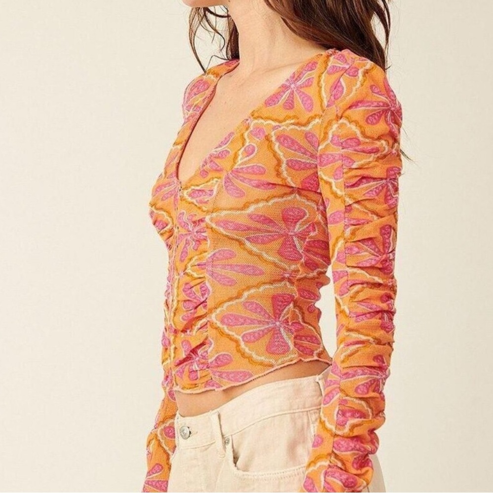 Vibrant Orange and Pink Ruched Women's M Top by free people snap front new $90
